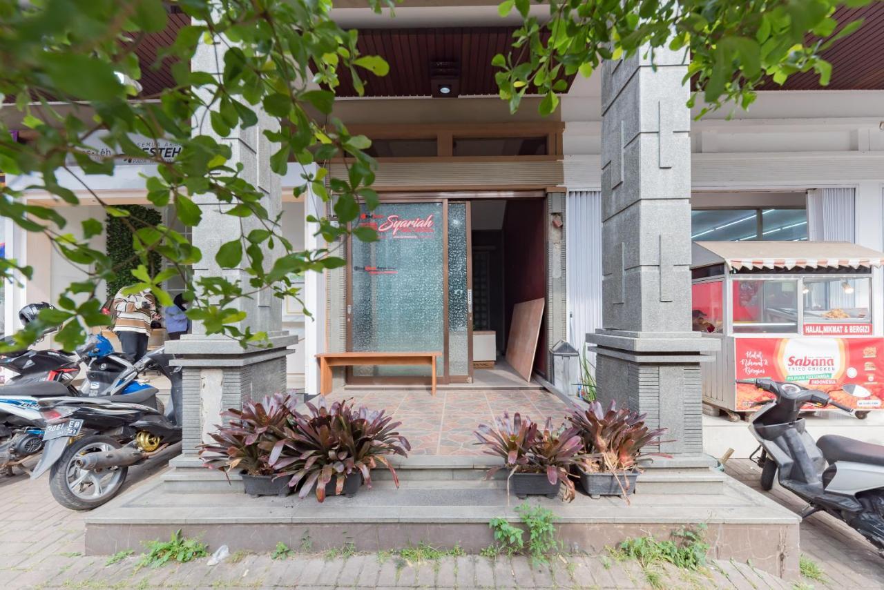 Reddoorz Syariah Near Politeknik Negeri Bandung Campus Hotel Cimahi Exterior photo