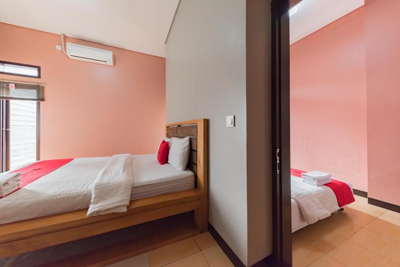 Reddoorz Syariah Near Politeknik Negeri Bandung Campus Hotel Cimahi Exterior photo